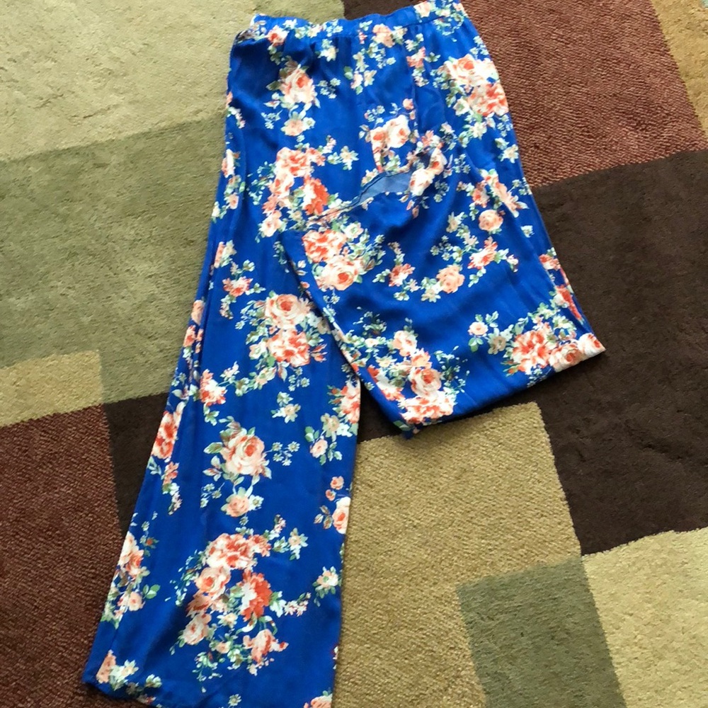 Floral high waisted pants